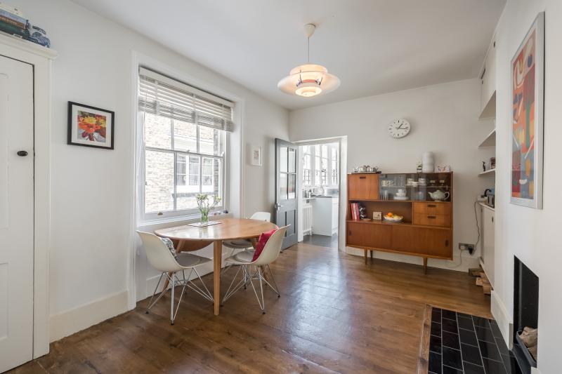 1 Bedroom Property For Sale In Pullens Buildings Peacock Street 1 Bedroom Property For Sale In Pullens Buildings Peacock Street