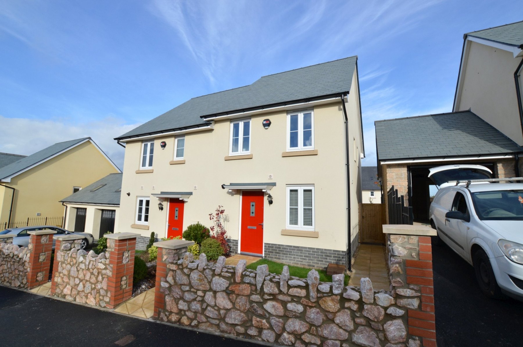 2 bedroom property for sale in Hockmore Drive, Newton Abbot, Devon