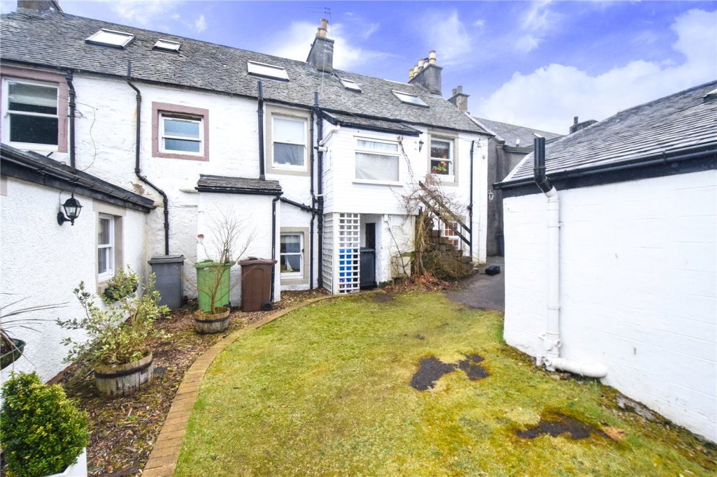 3 bedroom apartment for sale in Polnoon Street, Eaglesham, Glasgow, G76