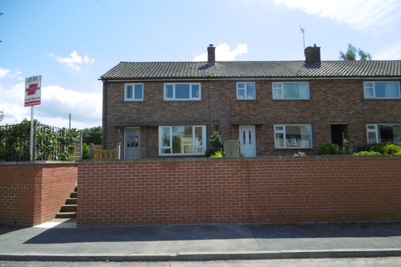 3 bedroom property to let in Burdetts Close, Great Dalby £625 pcm