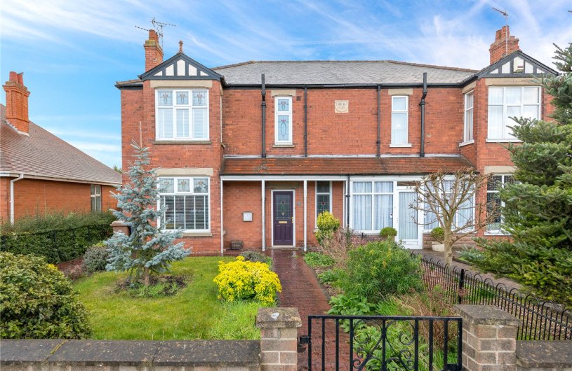 3 bedroom property for sale in Grantham Road, Sleaford, Lincolnshire