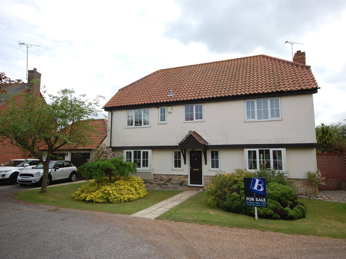 5 bedroom property for sale in Inchbonnie Road, South Woodham Ferrers