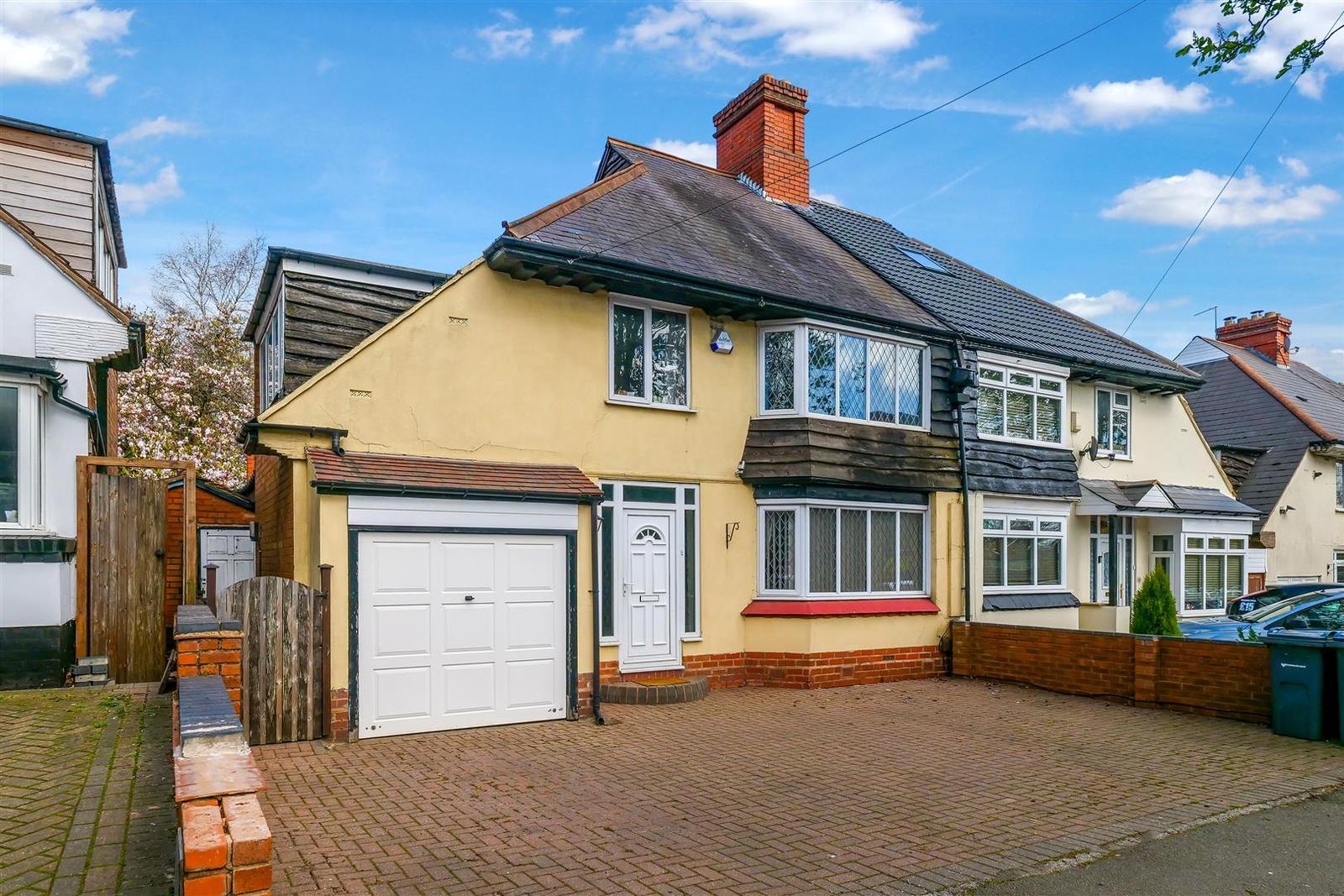 4 bedroom property for sale in Maypole Lane, Maypole, Kings Heath, Birmingham £285,000