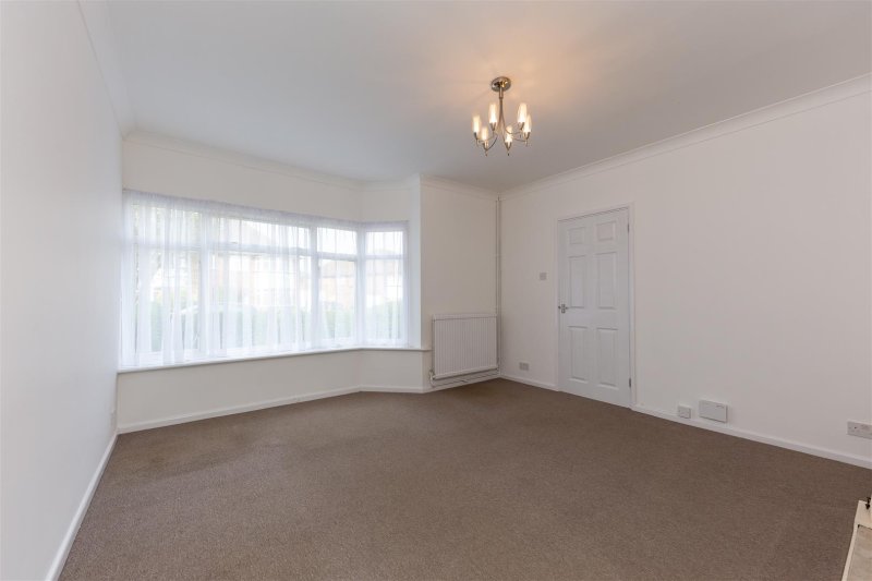 3 bedroom property for sale in Lordship Lane, Letchworth Garden City