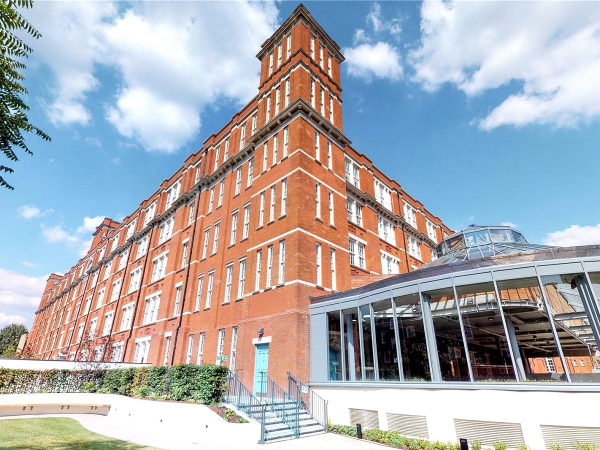 Fraser & Co property for sale in 18 Almeida Place, Islington Square