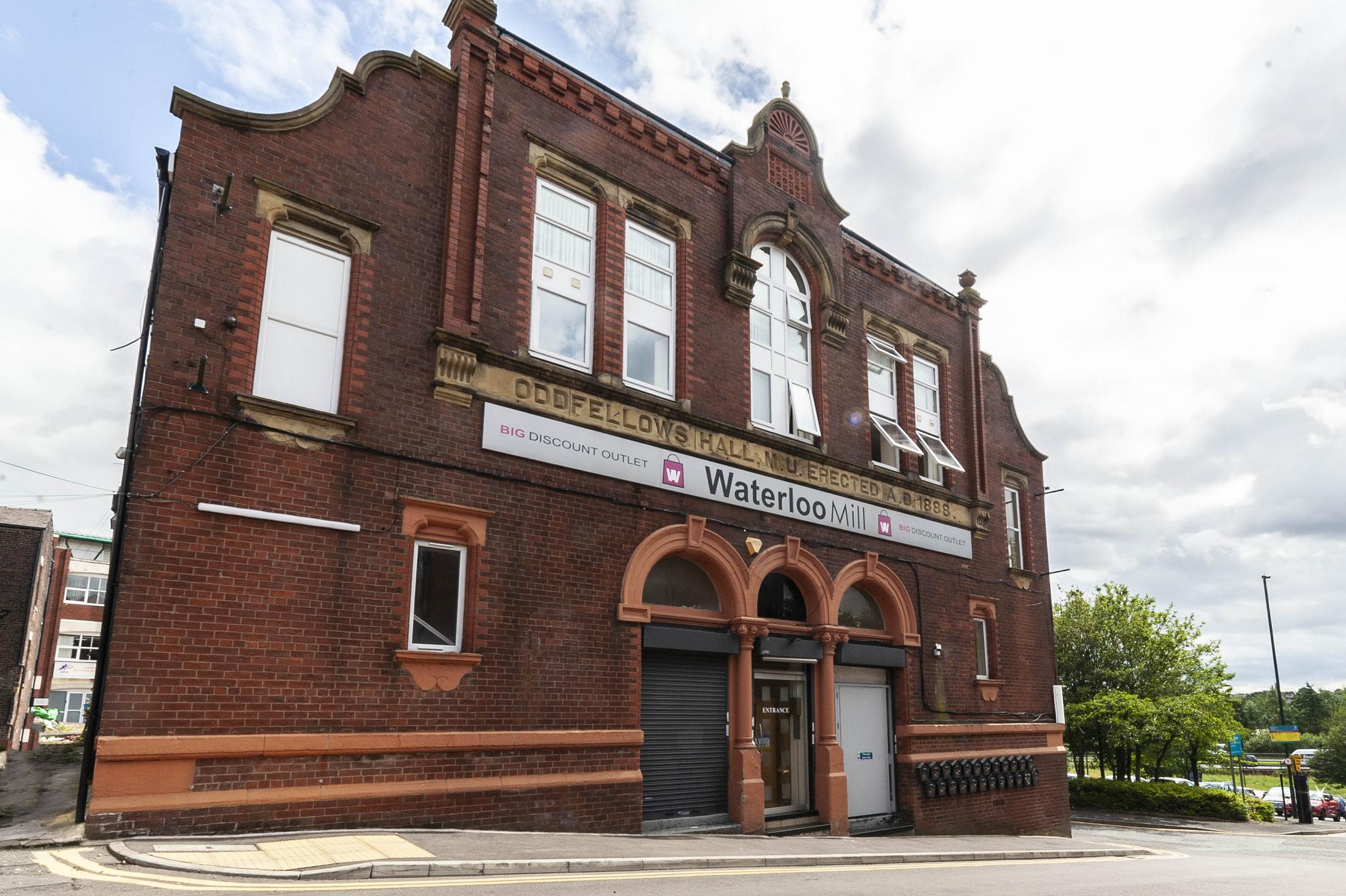 1 bedroom flat to rent in Oddfellows Hall, Robson Stret, Oldham