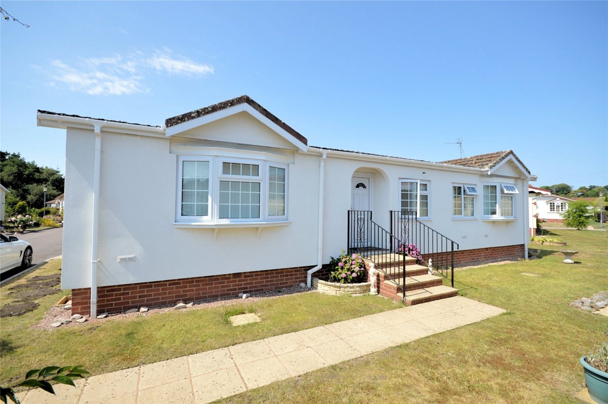 3 bedroom property for sale in Ashgrove Road, New Park, Bovey Tracey, TQ13 Offers in excess of