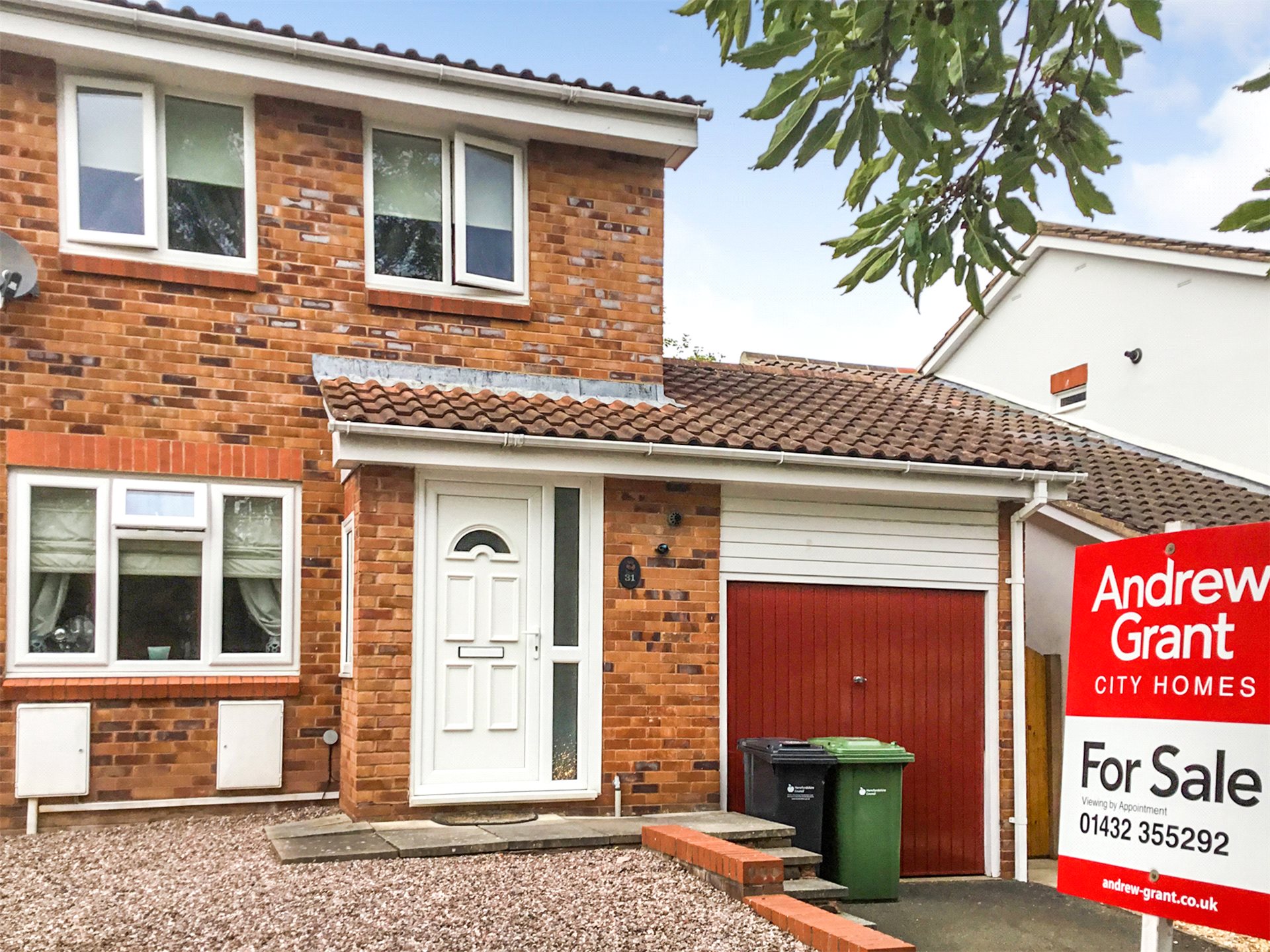 Andrew Grant 3 bedroom property for sale in Kempton Avenue, Hereford