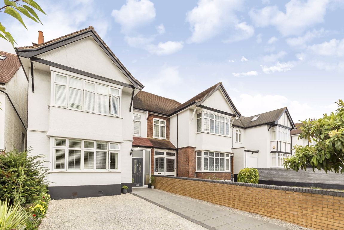 Jacksons 6 bedroom property for sale in Woodbourne Avenue, Streatham