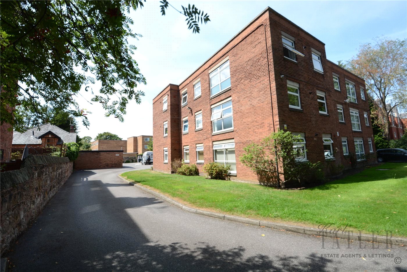 1 bedroom property for sale in Fairlawn Court, Bidston Road, Prenton