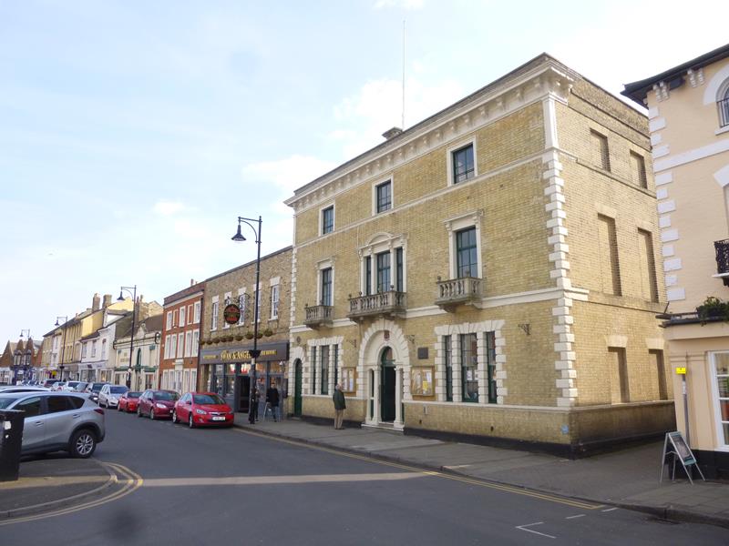 property to let in St Ives Town Hall, Second Floor, Market Hill, St