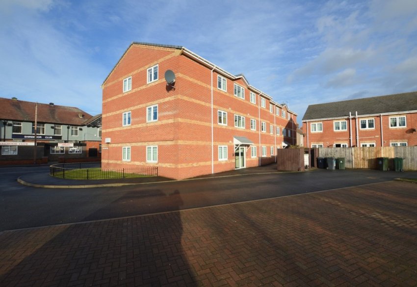 2 bedroom property for sale in 21 Abbey Court, Earsdon Road, Shiremoor