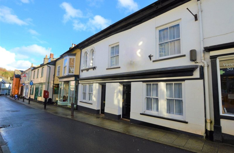 2 bedroom property for sale in Fore Street, Buckfastleigh, Devon, TQ11 Guide price £155,000