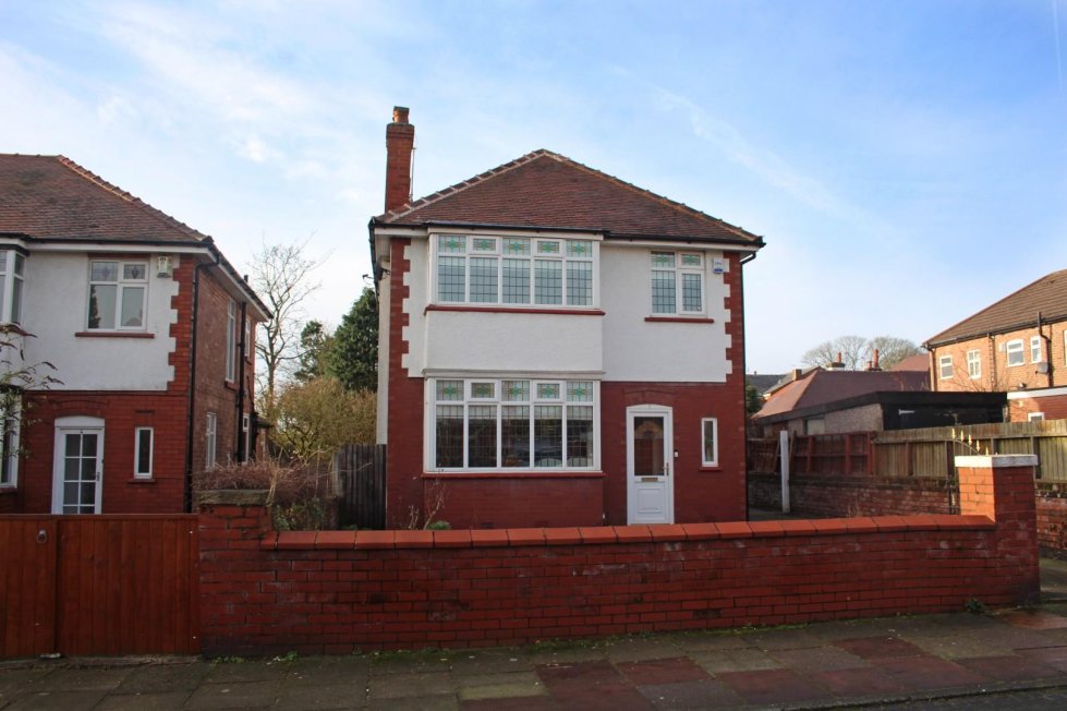 3 bedroom property for sale in Oakwood Avenue, Ainsdale, Southport, PR8