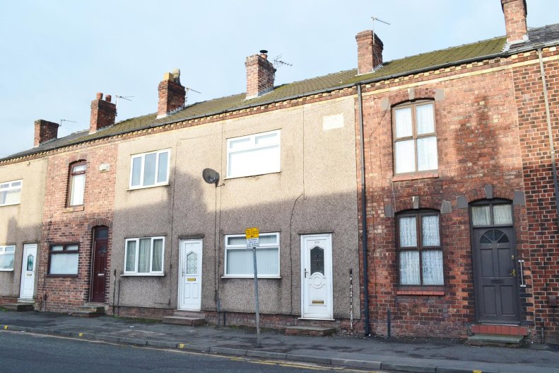 2 Bedroom House Terraced For Sale In Wigan Lower Road Standish