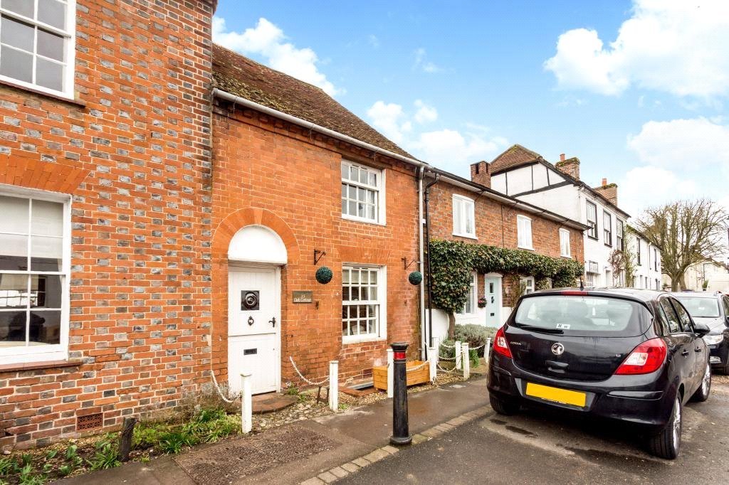 3 bedroom property for sale in Winchester Street, Overton, RG25