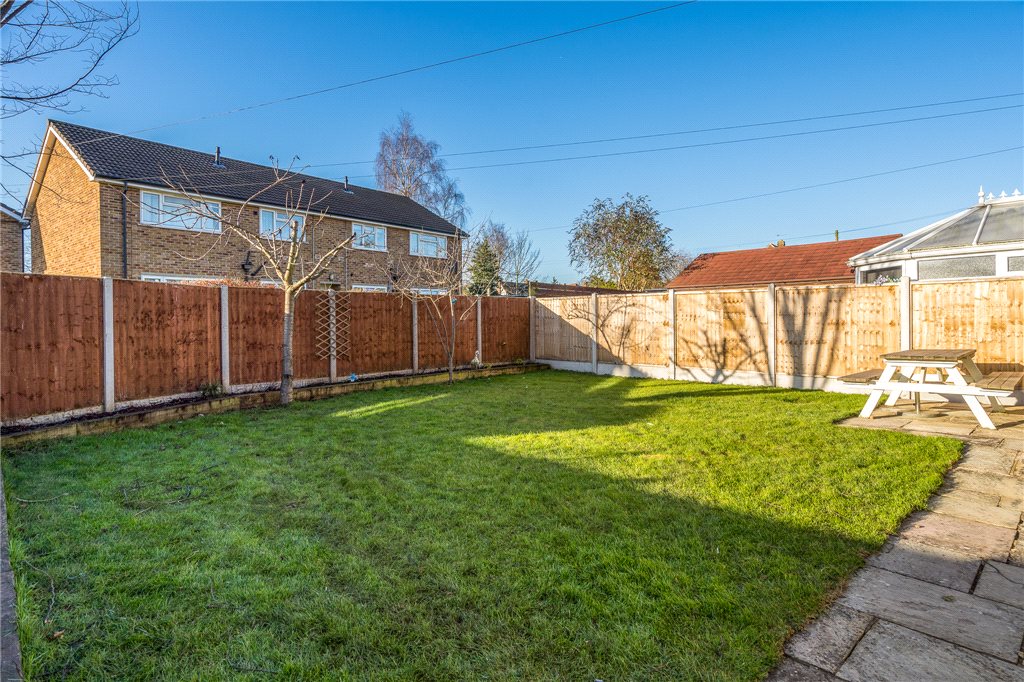 3 bedroom property to let in Holmefield Road, Ripon, North Yorkshire