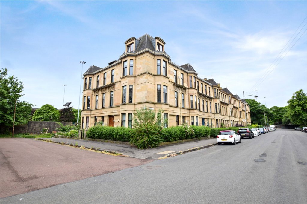 3 bedroom apartment for sale in Broomhill Terrace, Broomhill, Glasgow, G11. Rettie & Co.