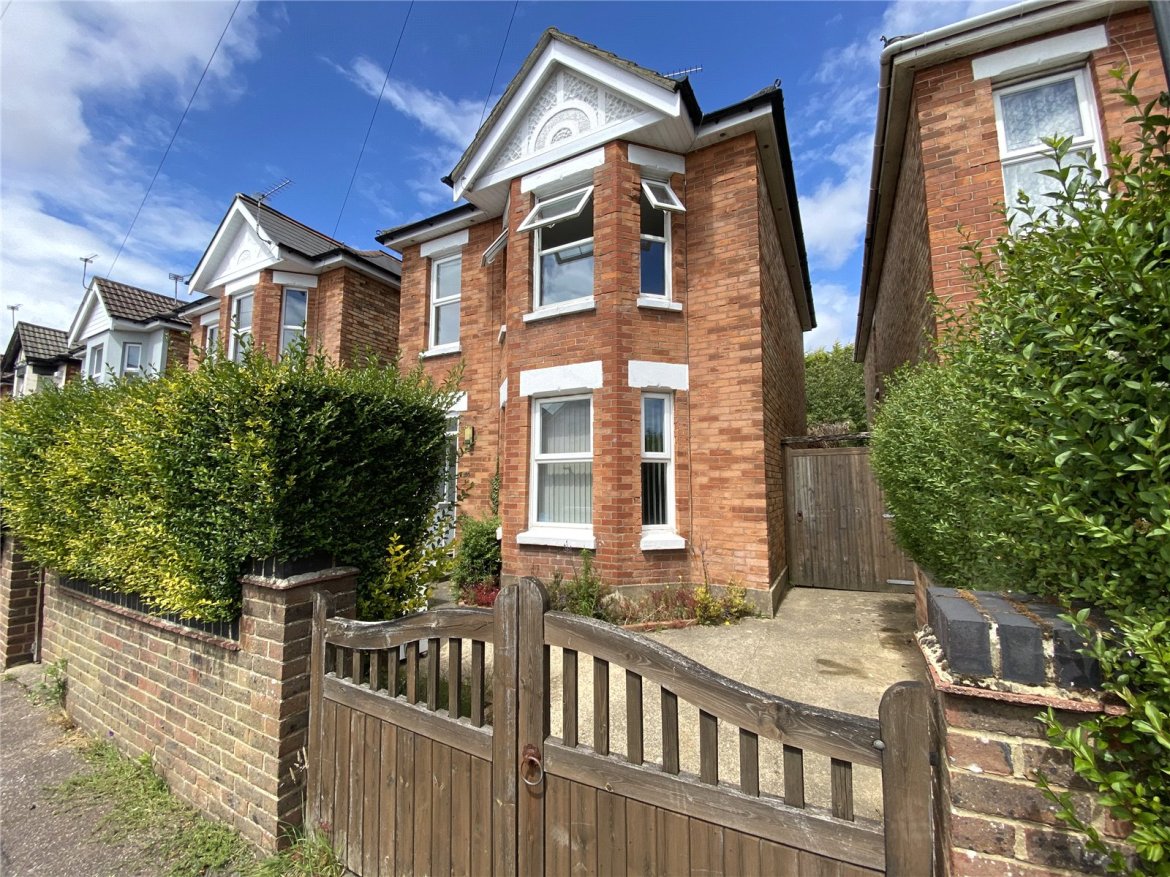 3 bedroom property for sale in Shelbourne Road, Charminster