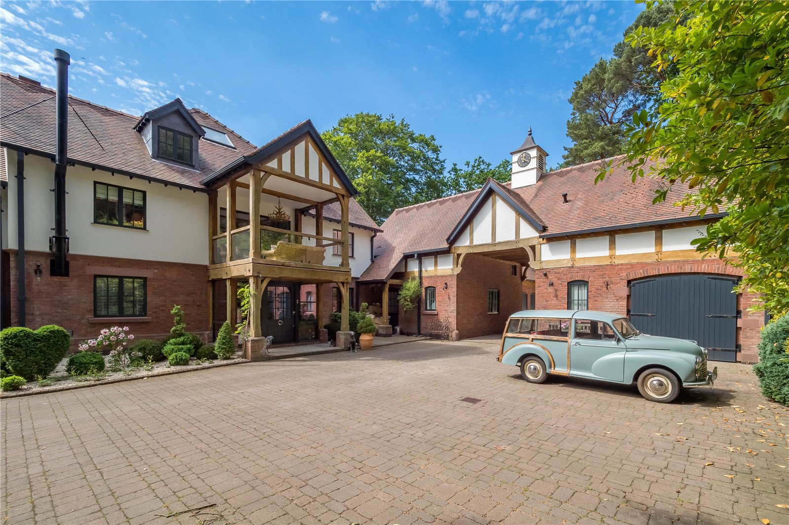 JacksonStops 6 bedroom property for sale in Woodbrook Road, Alderley