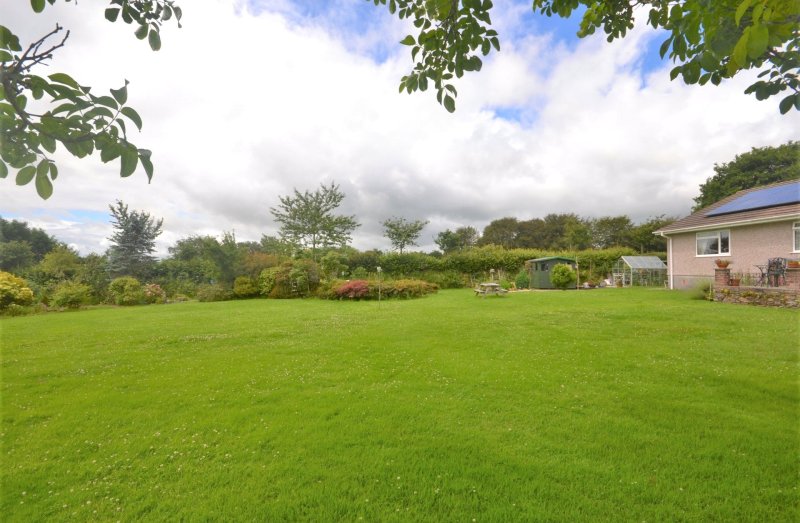 4 bedroom property for sale in Harrowbarrow, Callington, Cornwall, PL17