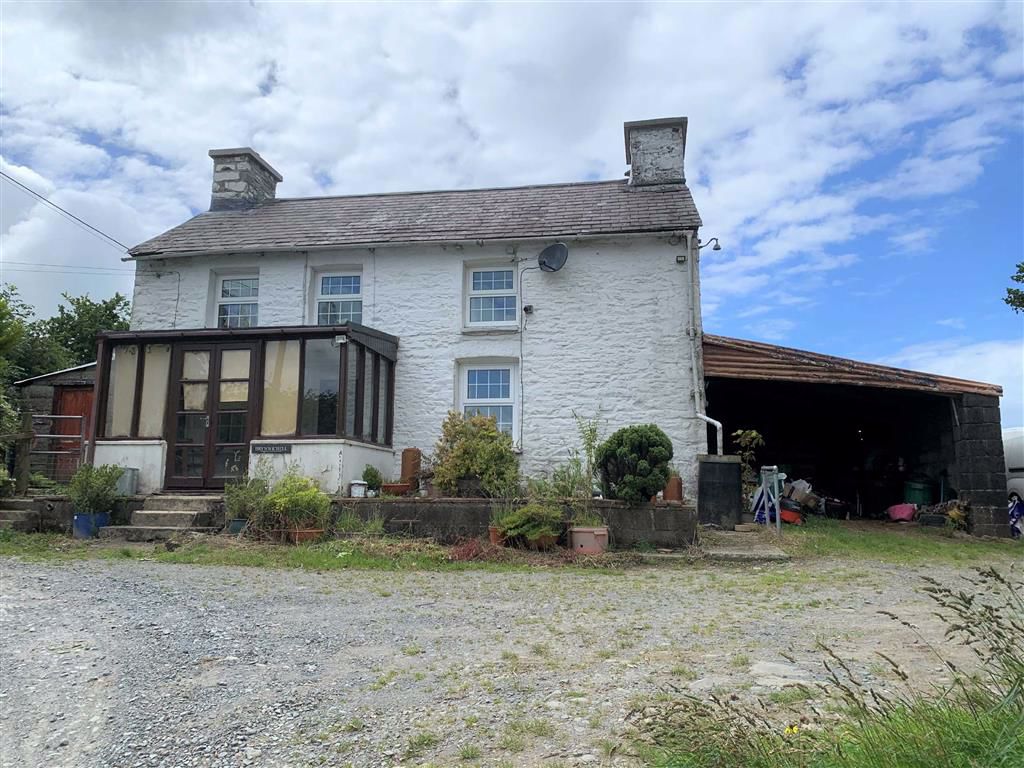 3 bedroom property for sale in Bethania, Llanon, Ceredigion Offers in