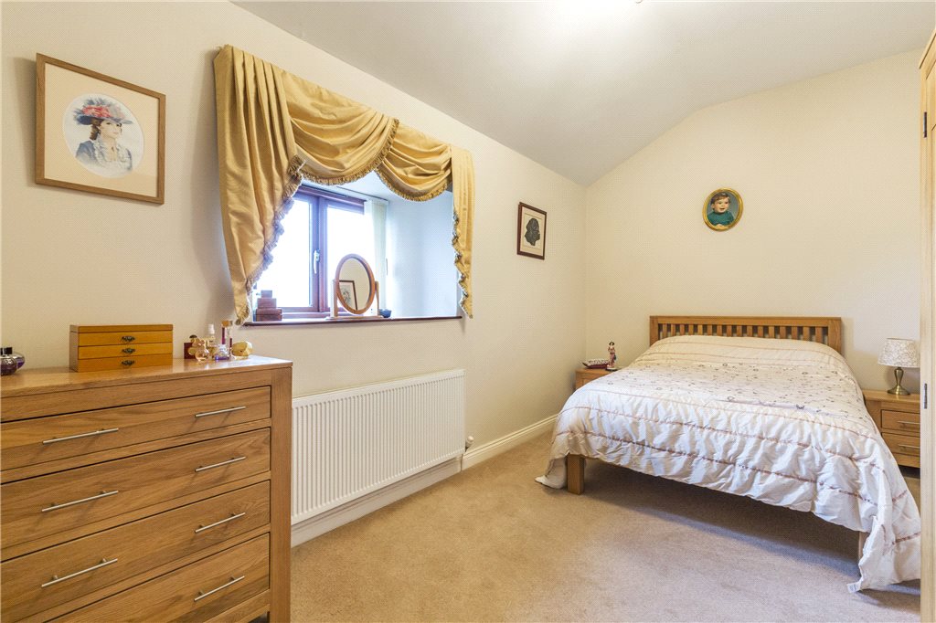 4 bedroom property for sale in Tipperthwaite Lodge, Giggleswick, Settle