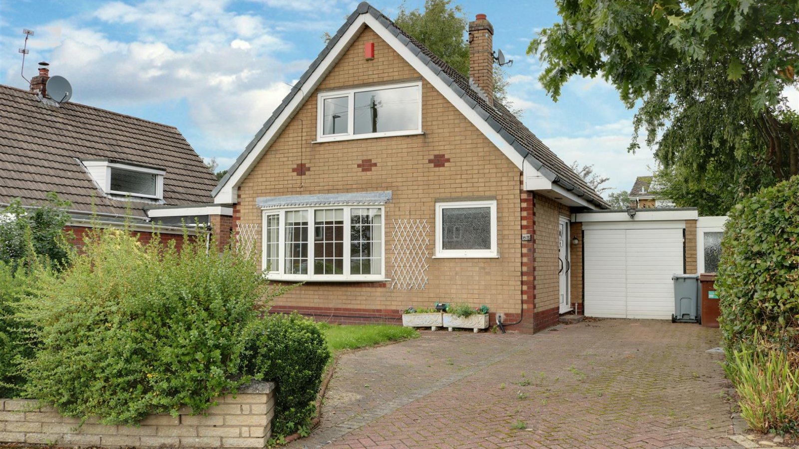 2 bedroom property for sale in Sandbach Road, Rode Heath, StokeOn