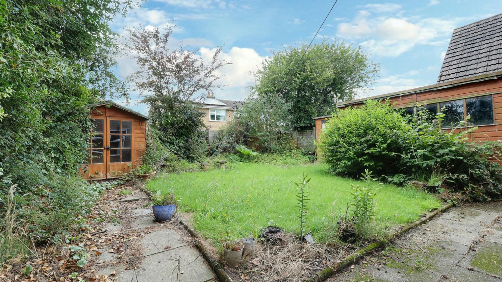 2 bedroom property for sale in Sandbach Road, Rode Heath, StokeOnTrent Guide price £185,000