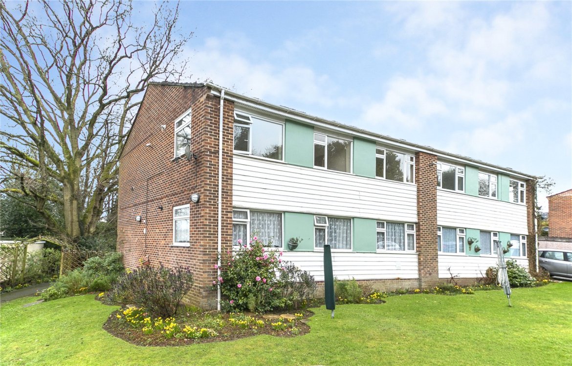 2 bedroom property for sale in Southill Road, Parkstone, Poole, BH12