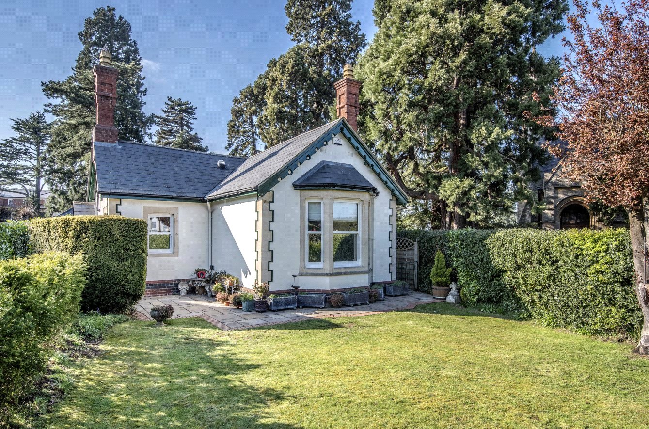 JacksonStops 2 bedroom property for sale in Church Road, Aspley