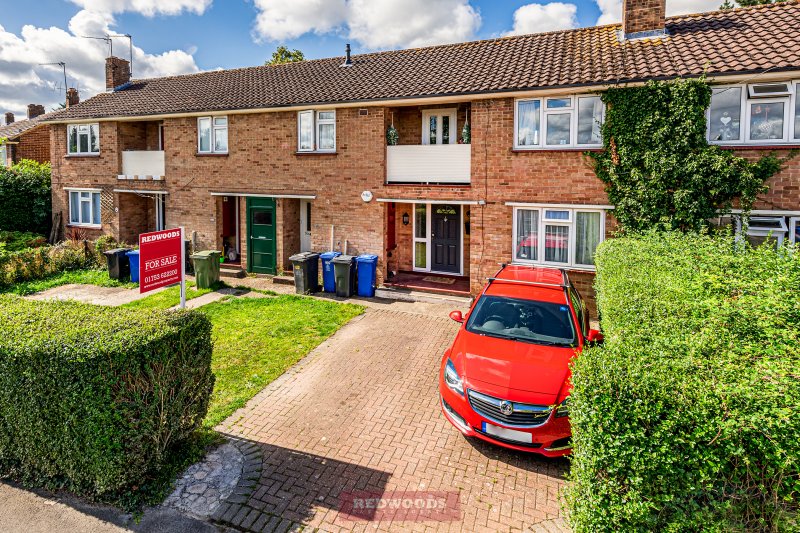 1 bedroom property for sale in Windsor Guide price £259,950