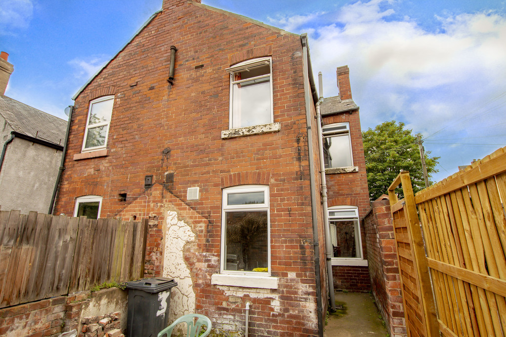 3 bedroom property for sale in Carr View Avenue, Balby, Doncaster