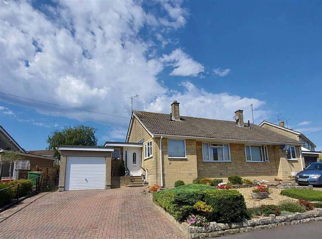 2 bedroom property for sale in Broadmead, Corsham, Wiltshire Guide