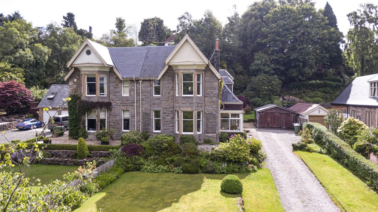 3 bedroom house for sale in Heathfield Drive, Milngavie, Glasgow, G62