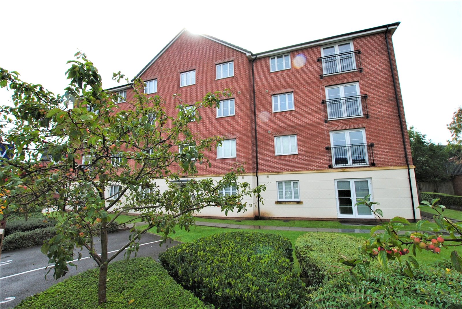 1 bedroom property to let in Ashbourne Way, Llanishen, Cardiff, CF14 £625 pcm