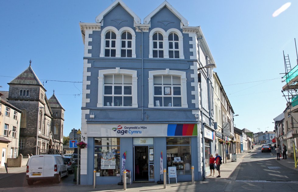 property for sale in Pool Street, Caernarfon, Gwynedd, LL55 £189,950