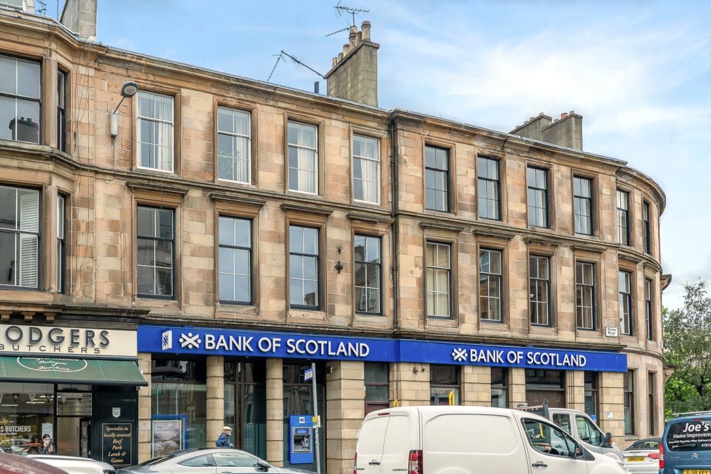 2 bedroom apartment for sale in Byres Road, Hillhead, Glasgow, G12
