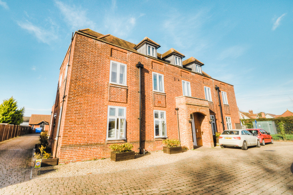 1 bedroom property to let in Norwich Road, Halesworth £550 pcm