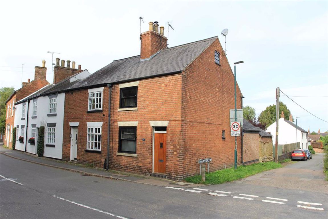 2 bedroom property for sale in Main Street, Houghton On The Hill