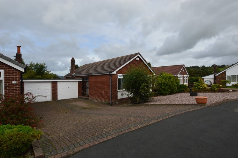 2 bedroom bungalow to rent in Belmont View, Harwood, Bolton, BL2