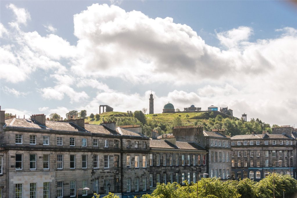 4 bedroom apartment for sale in Haddington Place, Edinburgh, Midlothian