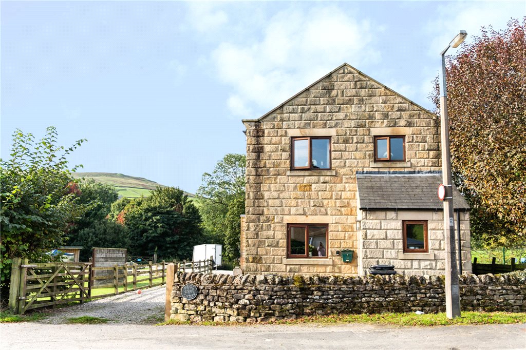 3 bedroom property for sale in Lofthouse, Harrogate, North Yorkshire