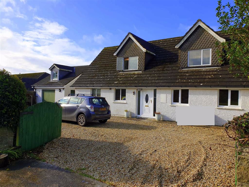 4 bedroom property for sale in Ludchurch, Narberth, Pembrokeshire Offers in the region of £350,000