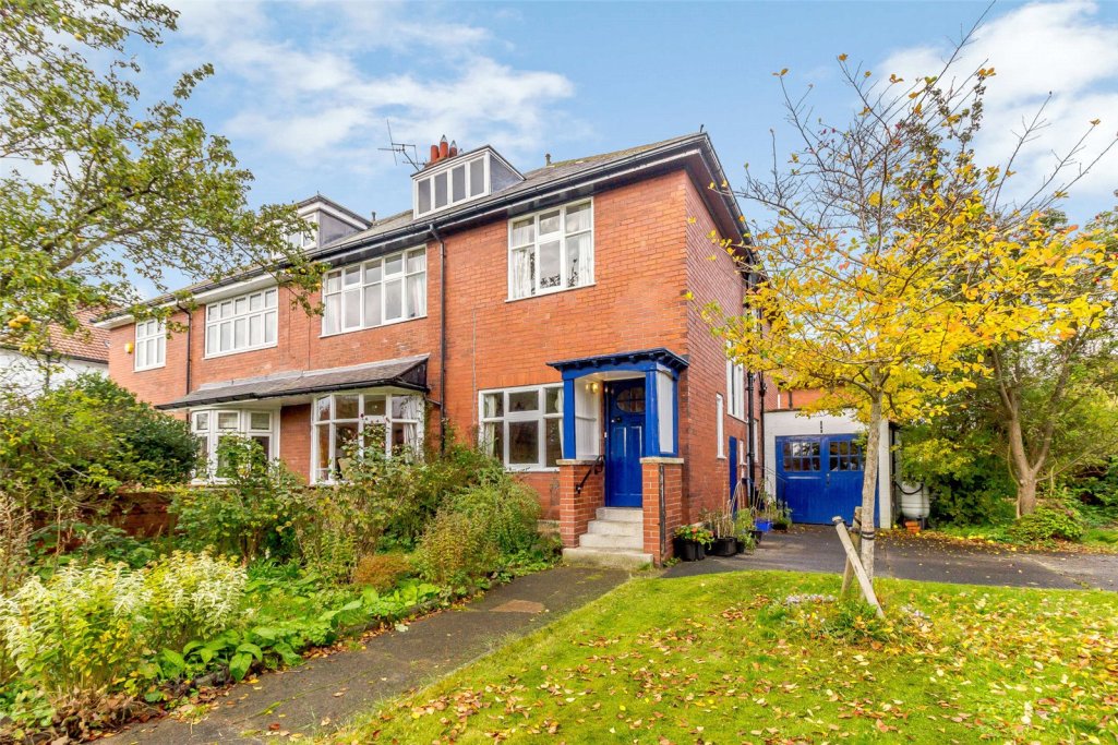 6 bedroom house for sale in Westfield Drive, Gosforth, Newcastle Upon