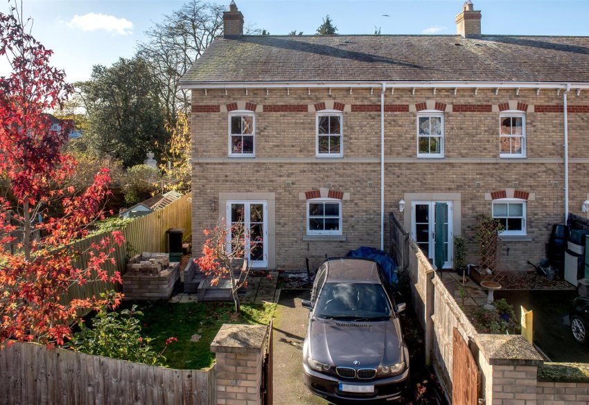 Stags 3 bedroom property for sale in Staplegrove Road, Taunton