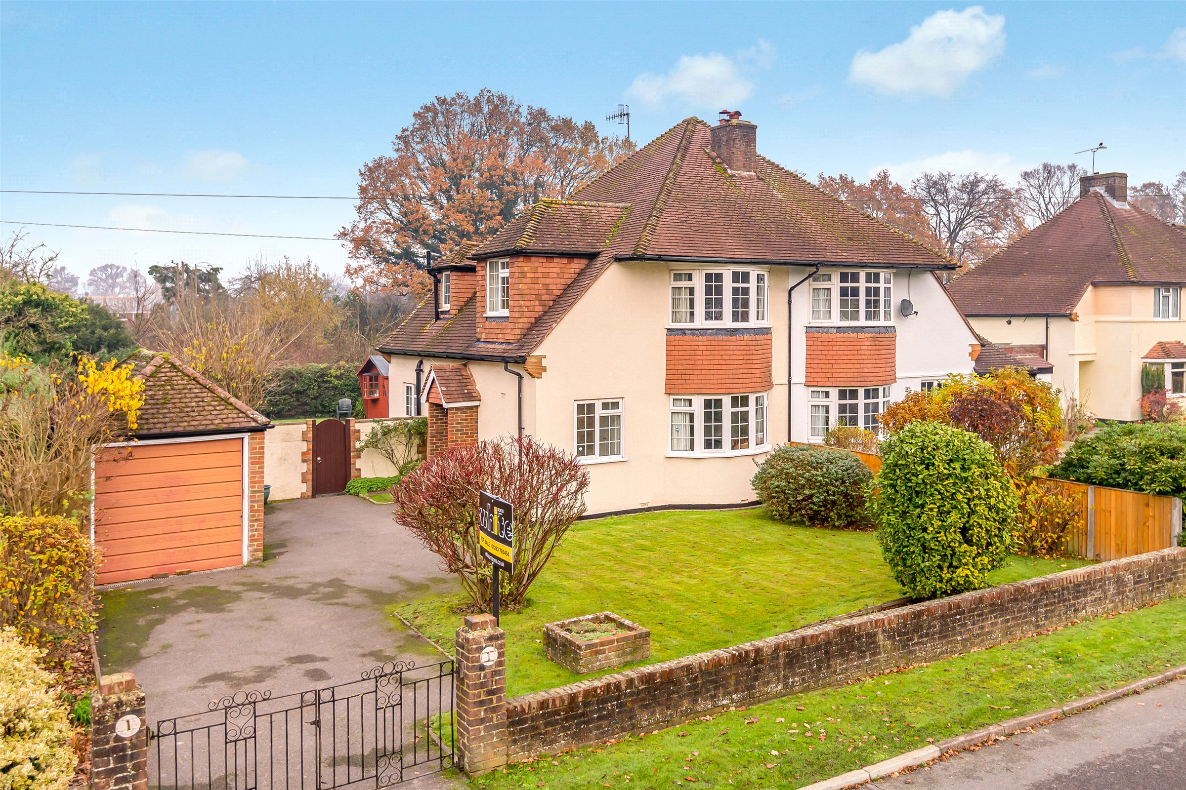 Houses For Sale With Annex In Horley at Vera Tighe blog