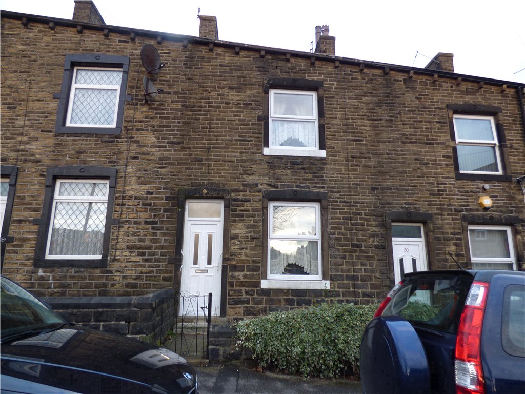 3 bedroom property for sale in Broomhill Avenue, Keighley, BD21 £85,000