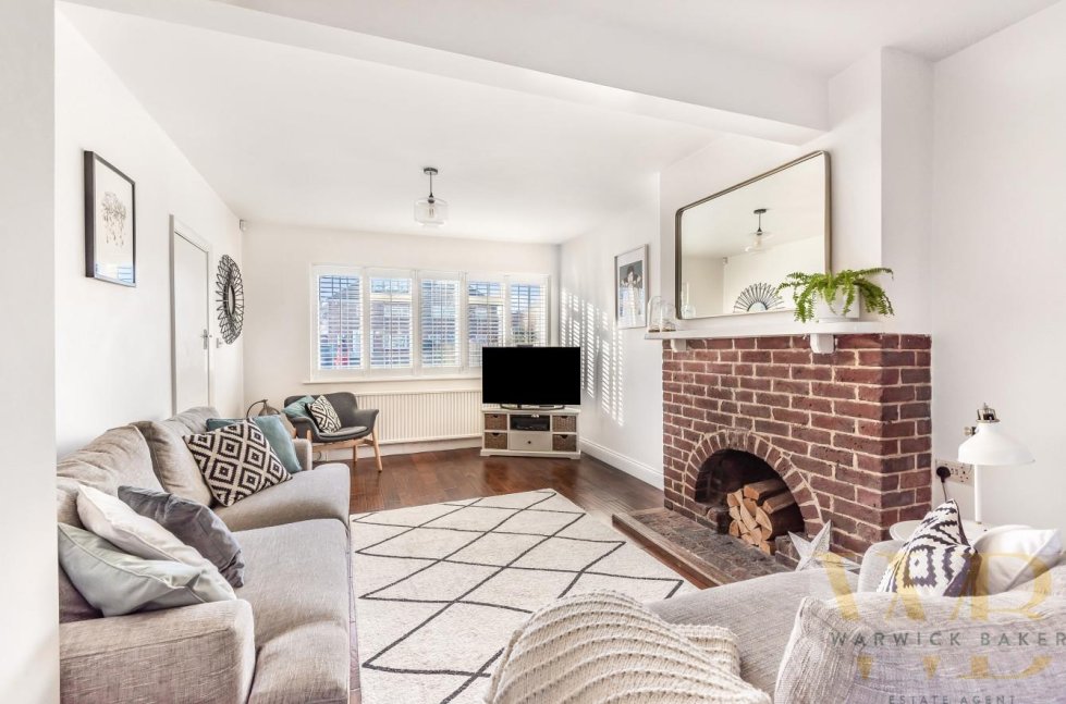 5 bedroom property for sale in Kingston Lane, Southwick £599,950