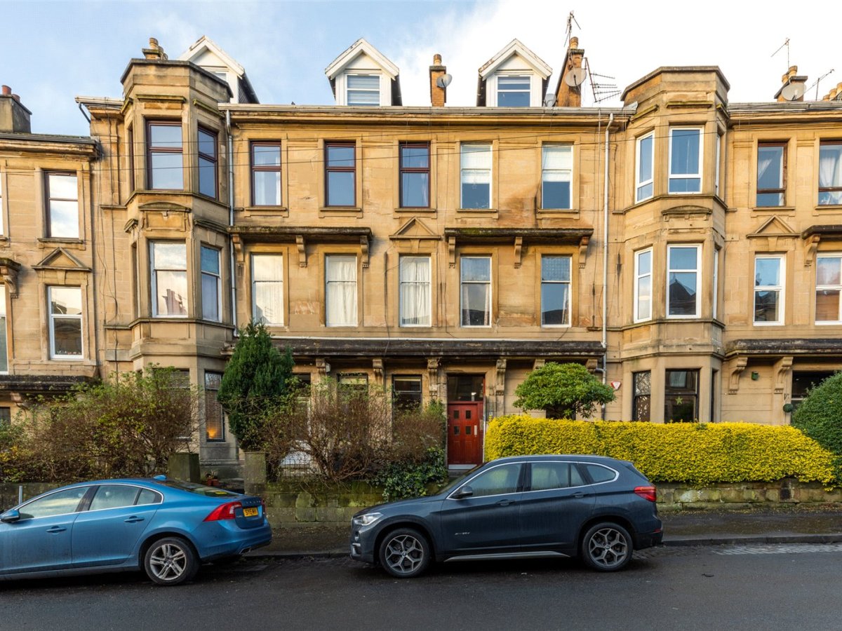 3 bedroom apartment for sale in Broomhill Avenue, Broomhill, Glasgow